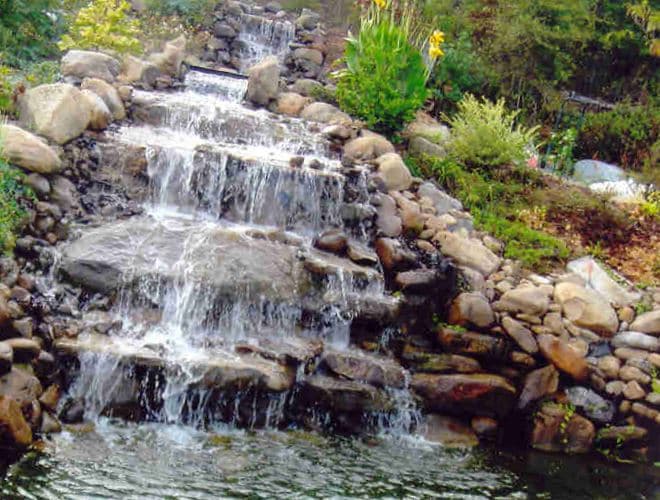 35-garden-ponds-and-waterfalls